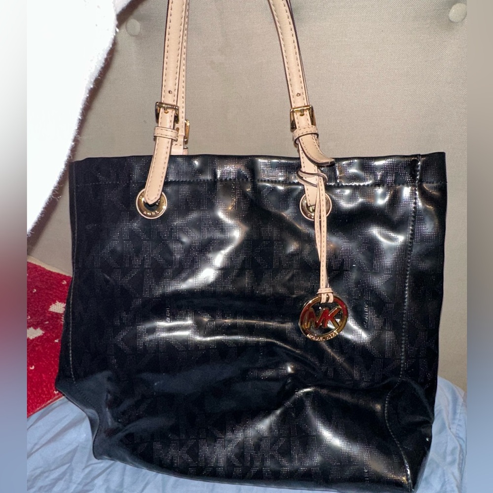 Micheal kors tote bag